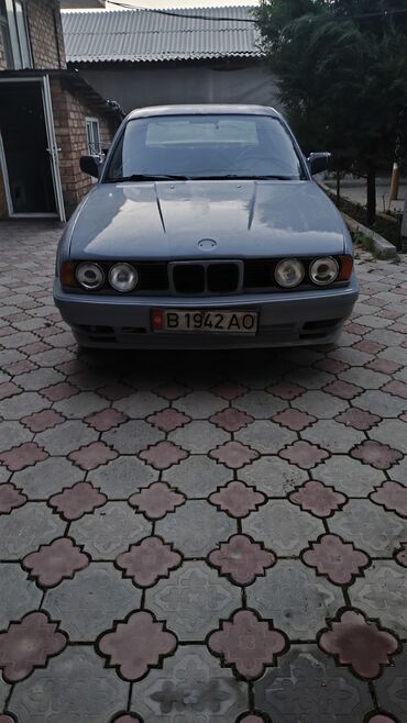 BMW: BMW 5 series: 1991 г., 2 л, Механика, Бензин, Седан