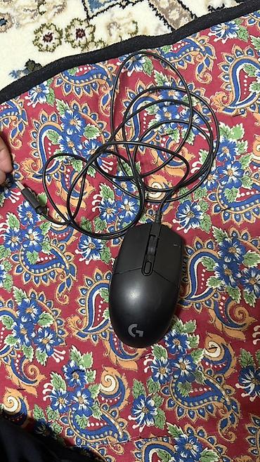 Проводная игровая мышь Logitech (серия G) - Эргономичная симметричная