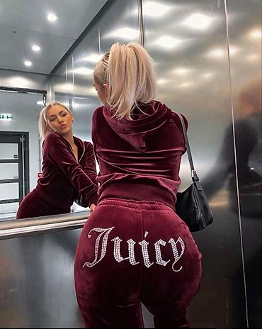 helanke 8: Ženski velur trenerka komplet “Juicy”
3400din
S M L — 3