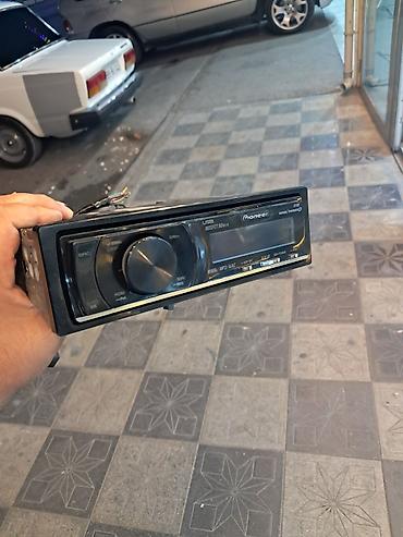 Pioneer DEH-P7150UB avtomobil maqnitolası - Model: DEH-P7150UB