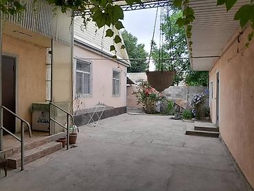 дом обмен на авто: В Селе Ленинское продаётся 2 дома на одной территории(8,5 соток) Дома — 2