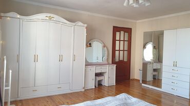 Долгосрочная аренда домов: 300 м², 6 комнат — 9