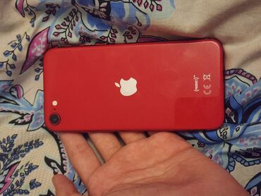 iphone ucuz modeli: IPhone SE 2020, 128 GB, Qırmızı, Barmaq izi, Simsiz şarj
