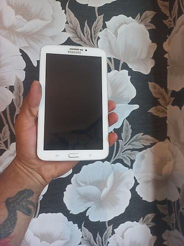 Samsung: Samsung Galaxy Tab 3 (7.0) – ağ rəngli planşet telfon islek — 1