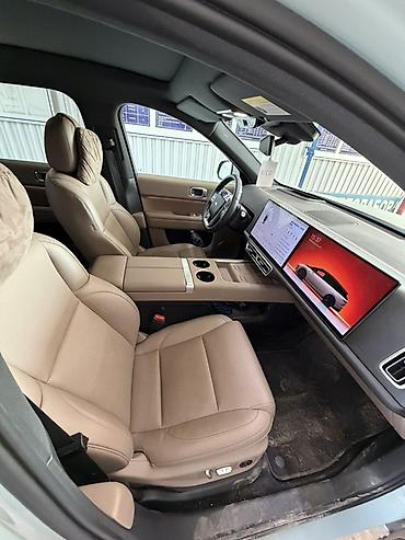 lixiang l6 pro: Lixiang L6: 2025 г., 1.5 л, Вариатор, Гибрид, Кроссовер — 5