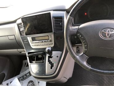 Toyota: Toyota Alphard: 2003 г., 3 л, Автомат, Газ, Минивэн — 9