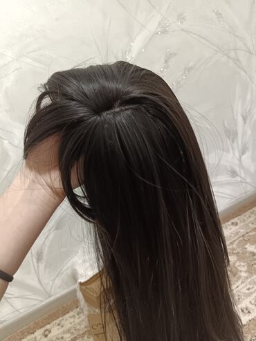 парик каре: Парик, тёмно- коричневый (приближенный к черному) очень качественная