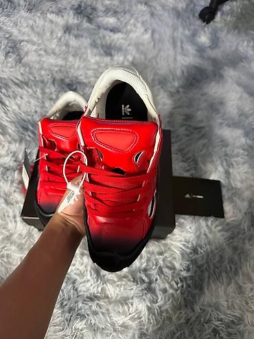 раф симонс: Мужские кроссовки, 41, Adidas Originals, Новый, цвет - Красный, Платная доставка — 2