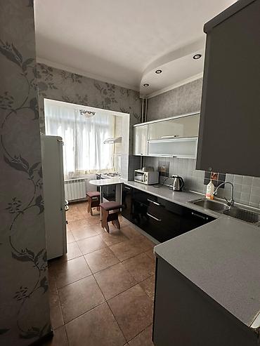 60: 3 комнаты, 60 м², Аламедин-1 мкр 105 серия, 7 этаж, Косметический ремонт — 3