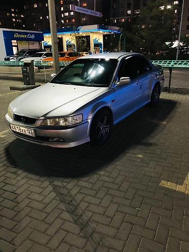 Honda: Honda Accord: 1999 г., 2 л, Автомат, Бензин, Седан — 3