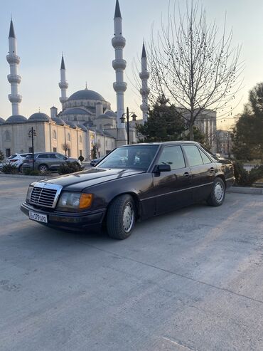 Mercedes-Benz: Mercedes-Benz W124: 1993 г., 3.2 л, Автомат, Бензин, Седан