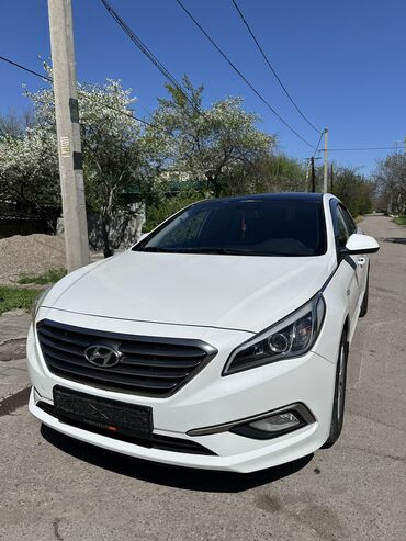 продаю соната: Hyundai Sonata: 2015 г., 2 л, Автомат, Газ, Седан