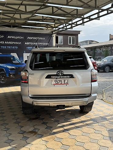буксир машины: Toyota 4Runner: 2020 г., 4.6 л, Автомат, Бензин, Внедорожник — 4