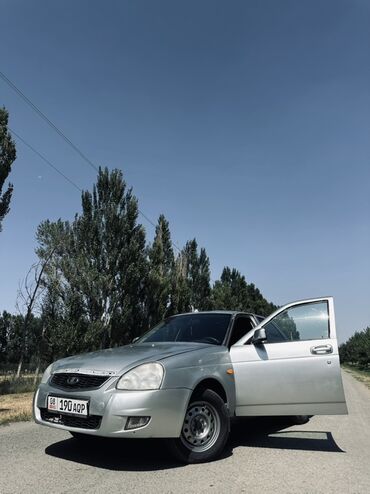 мотоблок лучь: Продается автомобиль ВАЗ-2170 Priora серебристого цвета. Это
