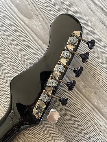 gitara qara: Elektron gitara, 6 sim, İşlənmiş — 7