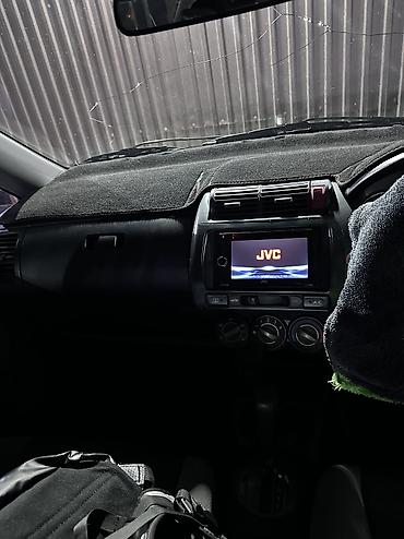 vip bus: Honda Fit: 2001 г., 1.3 л, Вариатор, Бензин, Хэтчбэк — 10