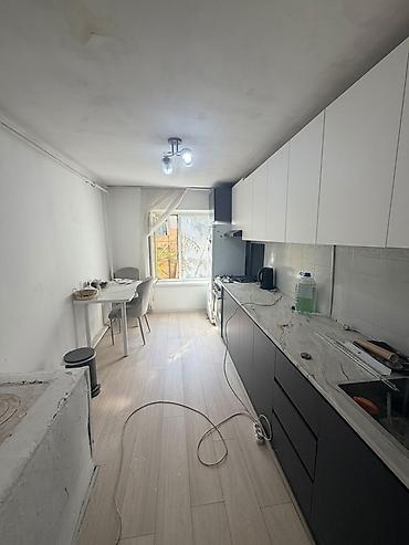 Батирлер: Сдается дом добротный 📍 Район: улиц Жибек Жолу / Керимова 📐 — 1