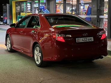 Унаа: Toyota Camry: 2014 г., 2.5 л, Автомат, Бензин, Седан — 4