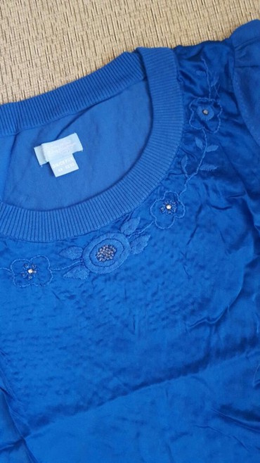 Košulje i bluze: Bluza svilena..m na lalafo.rs - slika 2 Bluza svilena..m - Paracin - slika 2