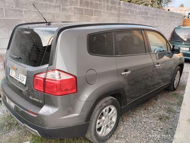 Chevrolet: Chevrolet Orlando: 2017 г., 2 л, Автомат, Газ, Минивэн at lalafo.kg — 4 Chevrolet: Chevrolet Orlando: 2017 г., 2 л, Автомат, Газ, Минивэн — 4