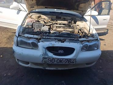 santa fe 2008: Hyundai Elantra (özəl nömrə nişanı görünür) üçün komplekt hissələr - — 10