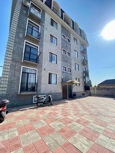помещения для офиса: Продается Комерческое помещение Районы - Кара-Жыгач Площадь - 211 м2