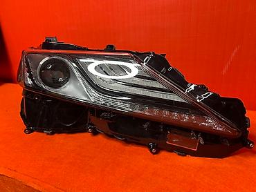 Передние фары: Передняя правая фара Toyota Новый, Оригинал — 2