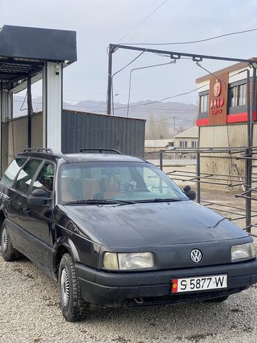 Volkswagen: Volkswagen Passat: 1990 г., 1.8 л, Механика, Бензин, Универсал