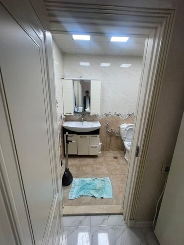 Uzunmüddətli kirayə evlər: 80 kv. m, 2 otaqlı — 4