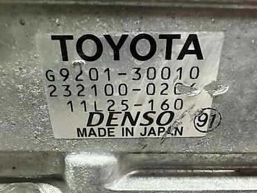 Детали двигателя и моторы в сборе: Преобразователь напряжения Toyota/Lexus для двигателя 2GR 3.5 (б/у) - — 9