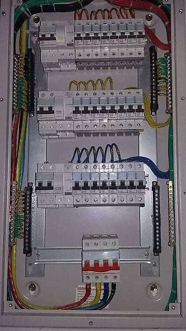 фургоны категории б: Xaçmaz Xudat Quba və Xaçmaz ətrafı kəndlərdə elektrik işləri görürəm — 3
