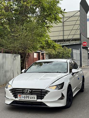 Hyundai Sonata: 2020 г., 2 л, Автомат, Газ, Седан