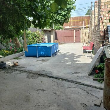 Долгосрочная аренда квартир: Времянка, 75 м², 3 комнаты, Агентство недвижимости