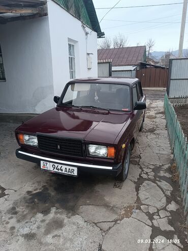 na vaz 2107: ВАЗ (ЛАДА) 2107: 2005 г., 1.6 л, Механика, Бензин, Седан