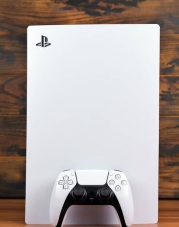 скупка плейстейшен: PS5 Фат модель комплект полный, все необходимые провода и 1 шт