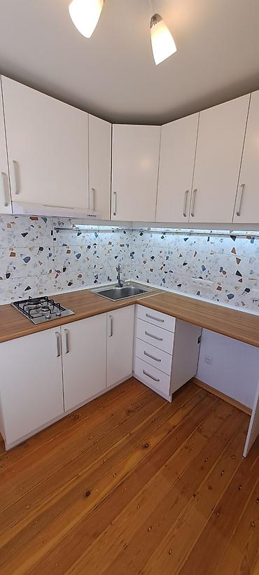 Продажа квартир: 2 комнаты, 42 м², 2 этаж, Евроремонт — 11