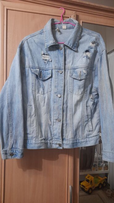 стильные джинсовые куртки: Пуховик, S (EU 36)