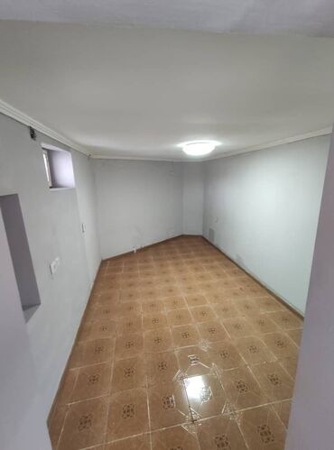 помещение аренды: 30 м², 2 комнаты