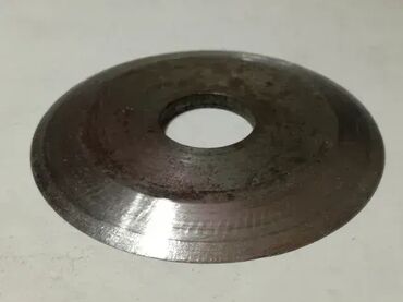Ostali uređaji: Kružni nož 75mm, debljina 4mm, rupa 20mm Kruzni noz Precnik 75mm — 4