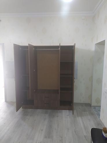 paltar dolabi: Üç qapılı paltar dolabı - Material: ağac teksturalı MDF/Laminate — 2