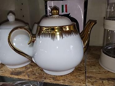золотой ус купить: Фарфоровый заварочный чайник с золотистым декором - Материал: гладкий — 1
