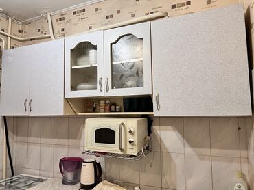 мягкая мебель для кухни: Кухонный гарнитур, Шкаф, Б/у