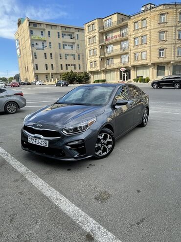 Nəqliyyat vasitəsinin icarəsi: Günlük, Hyundai, Depozitsiz — 20