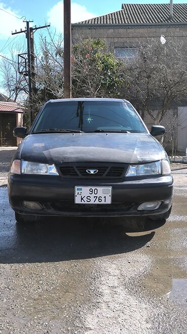 daewoo nexia ölüxana: Daewoo Nexia: 1.5 l | 1995 il Sedan