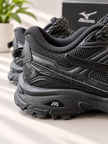 Мужская обувь: Мужские кроссовки, 42.5, Mizuno, Б/у, цвет - Черный, Самовывоз — 3