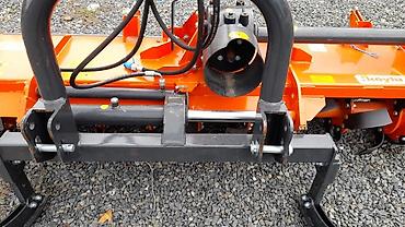 rotavator: Torpaq frezi. İş genişliyi 235 sm. Sağ sol hərəkətli tip. Türkiyənin — 4