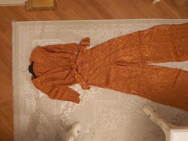 Tulumlar: Donlar her biri ayri qiymete 1ci don stradivarius 35m 2ci dest 40m — 10