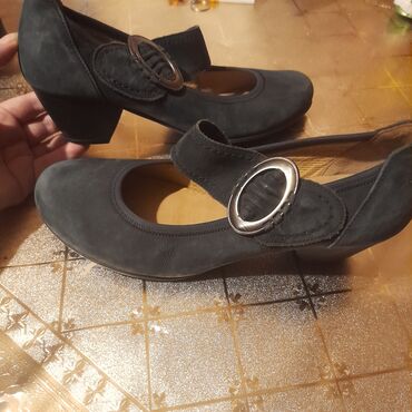 женские замшевые кроссовки в Азербайджан | Туфли: Туфли, 39