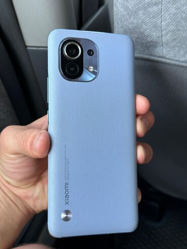 купить игры для пс5: Xiaomi, Mi 11, Б/у, 256 ГБ, цвет - Голубой, 2 SIM