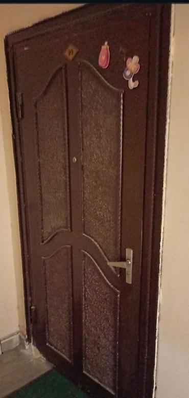 Məhsul: Giriş/Qapı dəsti - Material: Metal karkaslı giriş qapısı lalafo.az -da Məhsul: Giriş/Qapı dəsti - Material: Metal karkaslı giriş qapısı